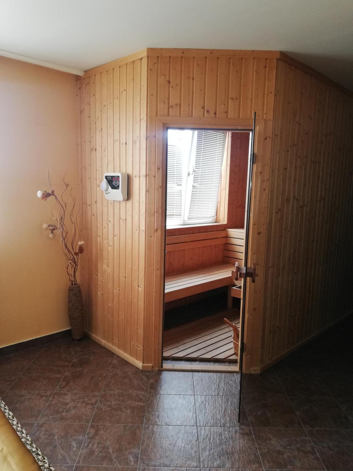 Хотелски Комплекс Родина Mizara Zimmer foto