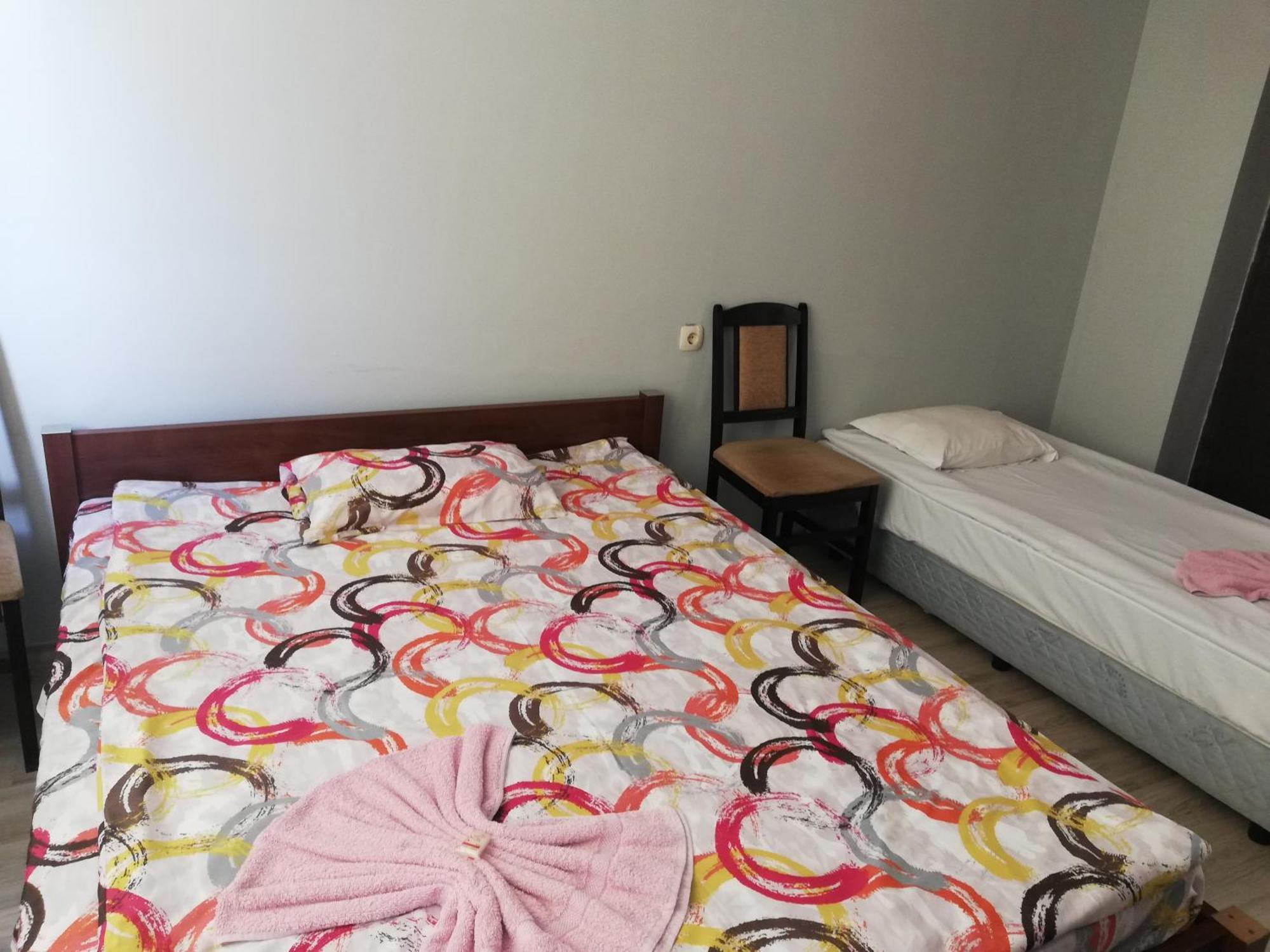 Хотелски Комплекс Родина Mizara Zimmer foto